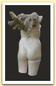 Angelina, gesso e resina acrilica patinata, cm 87x57x37, 1999--.JPG