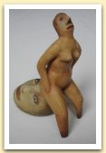 22-Donna seduta, terracotta policroma, 17x12x7, 2005.jpg