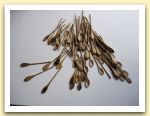 5-Ritratti, dimensioni variabili, cucchiai di legno dipinti, 1997 - 66.jpg